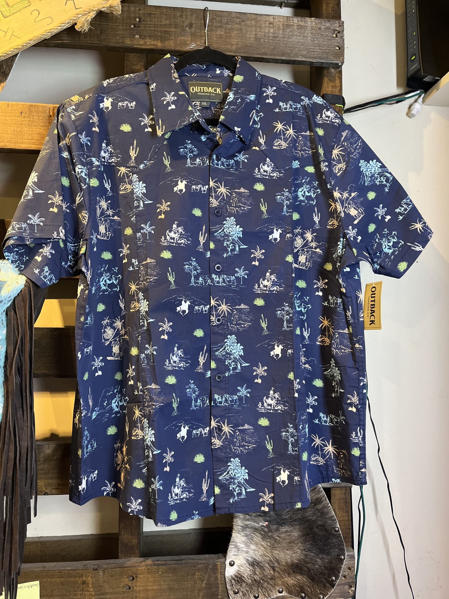Outback Men's Button Up